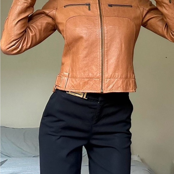 Paloma Wool Tan Leather Jacket Fitted Waist Refined Style - Picture 4 of 6